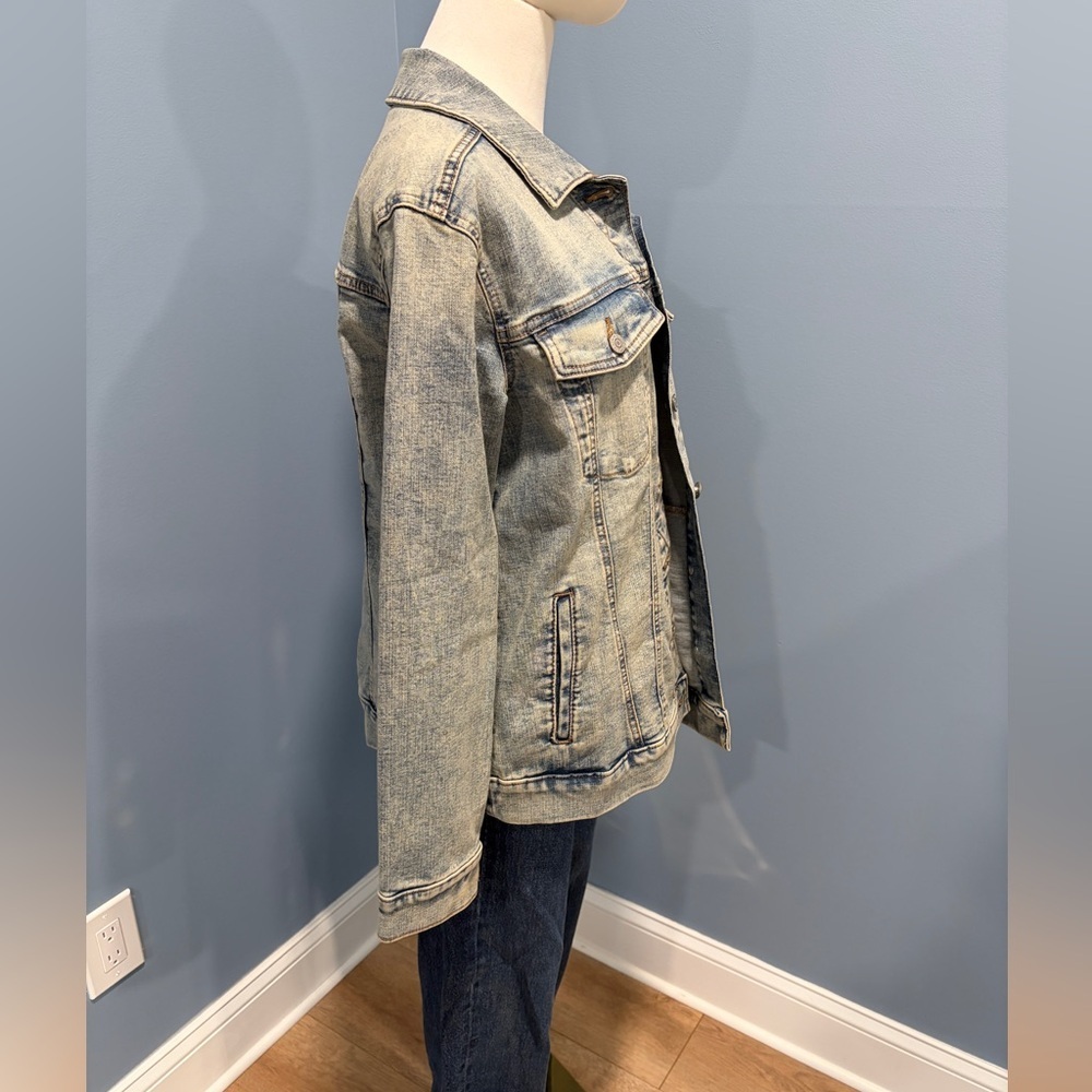Sonoma Goods for Life Mama Denim Jacket Women Small Light Wash Embroidered - Picture 4 of 8